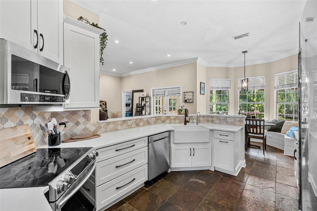 For Sale: $675,000 (4 beds, 2 baths, 2239 Square Feet)