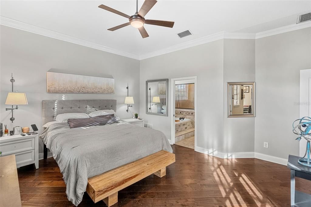 For Sale: $675,000 (4 beds, 2 baths, 2239 Square Feet)