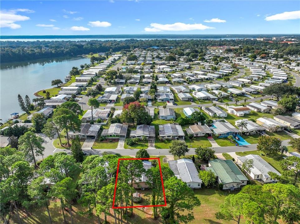 合同活跃: $160,000 (2 贝兹, 2 浴室, 1000 平方英尺)