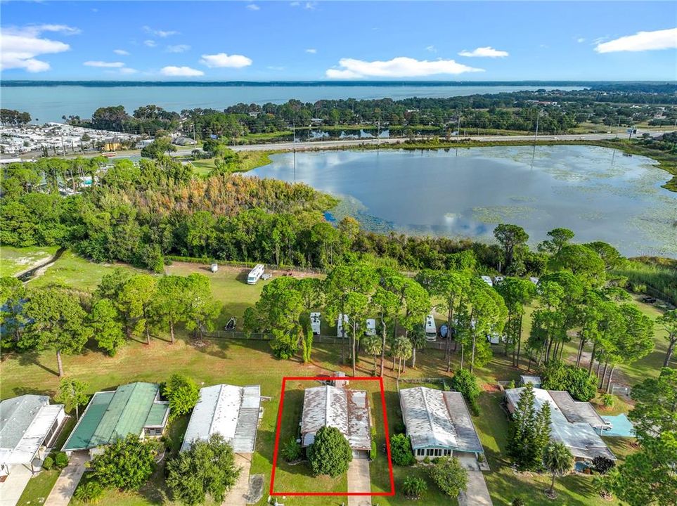 合同活跃: $160,000 (2 贝兹, 2 浴室, 1000 平方英尺)