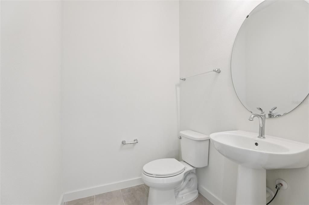 For Sale: $429,990 (3 beds, 2 baths, 1727 Square Feet)