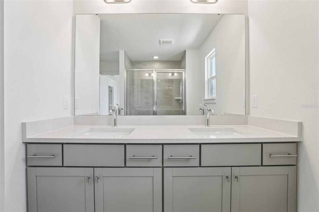 For Sale: $429,990 (3 beds, 2 baths, 1727 Square Feet)