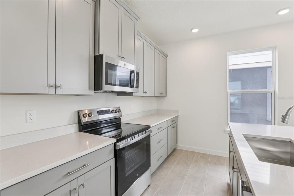 For Sale: $429,990 (3 beds, 2 baths, 1727 Square Feet)