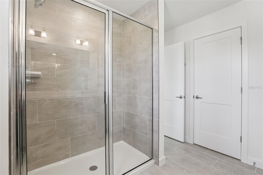 For Sale: $429,990 (3 beds, 2 baths, 1727 Square Feet)