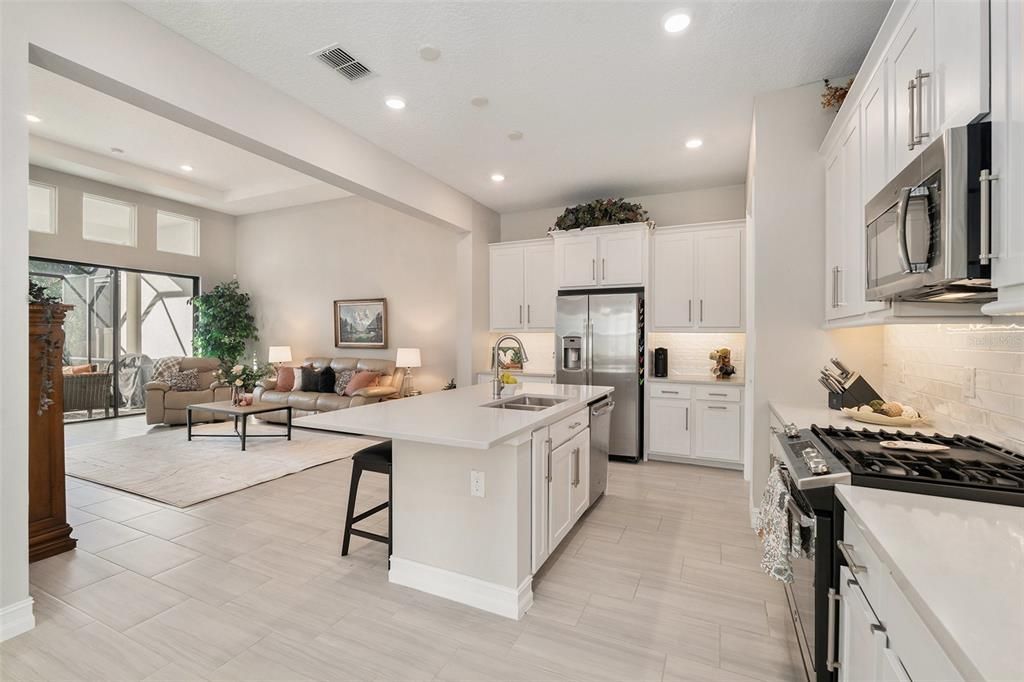 For Sale: $536,500 (3 beds, 2 baths, 2269 Square Feet)