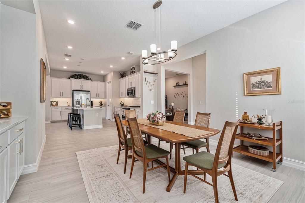 For Sale: $536,500 (3 beds, 2 baths, 2269 Square Feet)