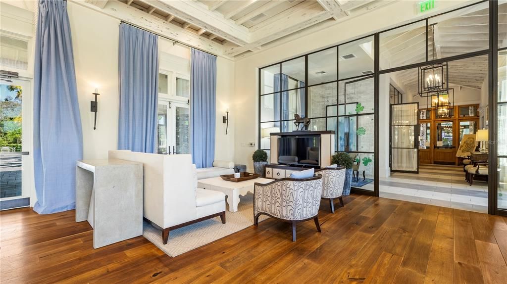 For Sale: $536,500 (3 beds, 2 baths, 2269 Square Feet)