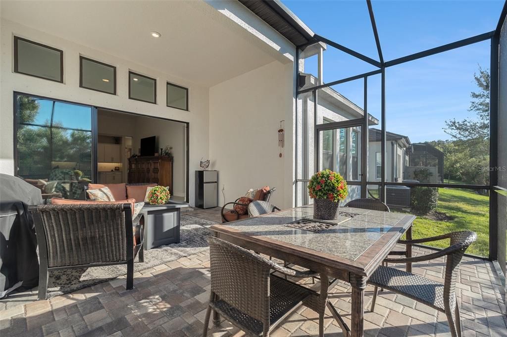 For Sale: $536,500 (3 beds, 2 baths, 2269 Square Feet)