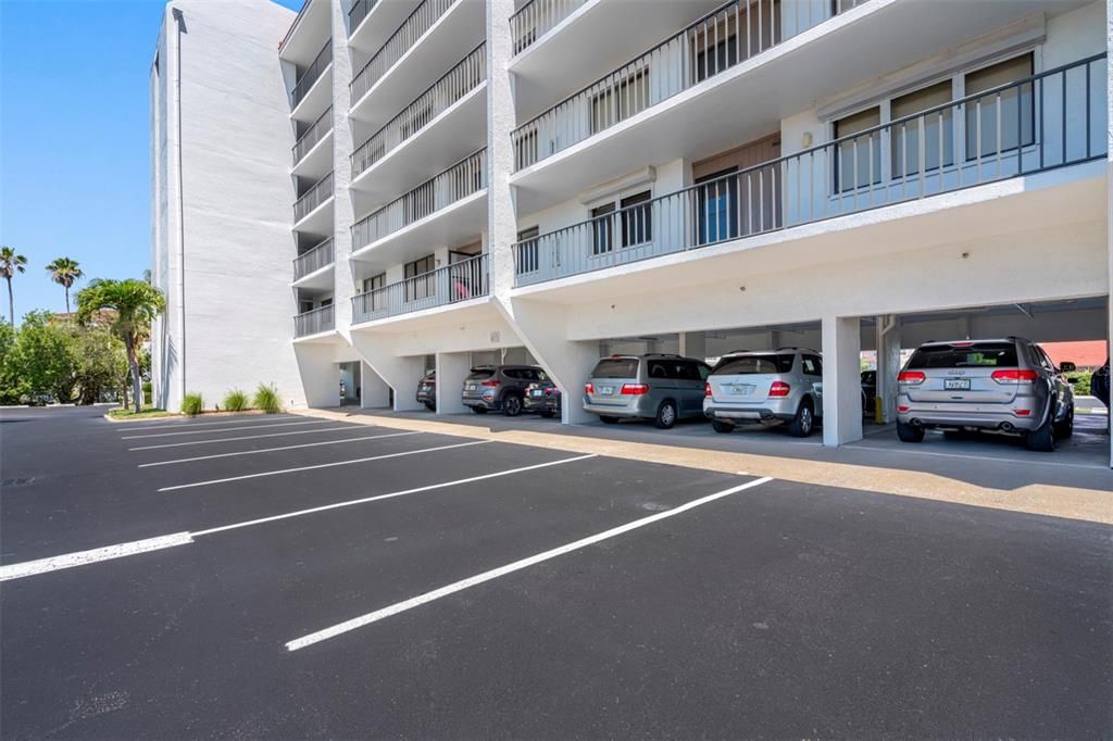 На продажу: $578,500 (2 спален, 2 ванн, 1360 Квадратных фут)