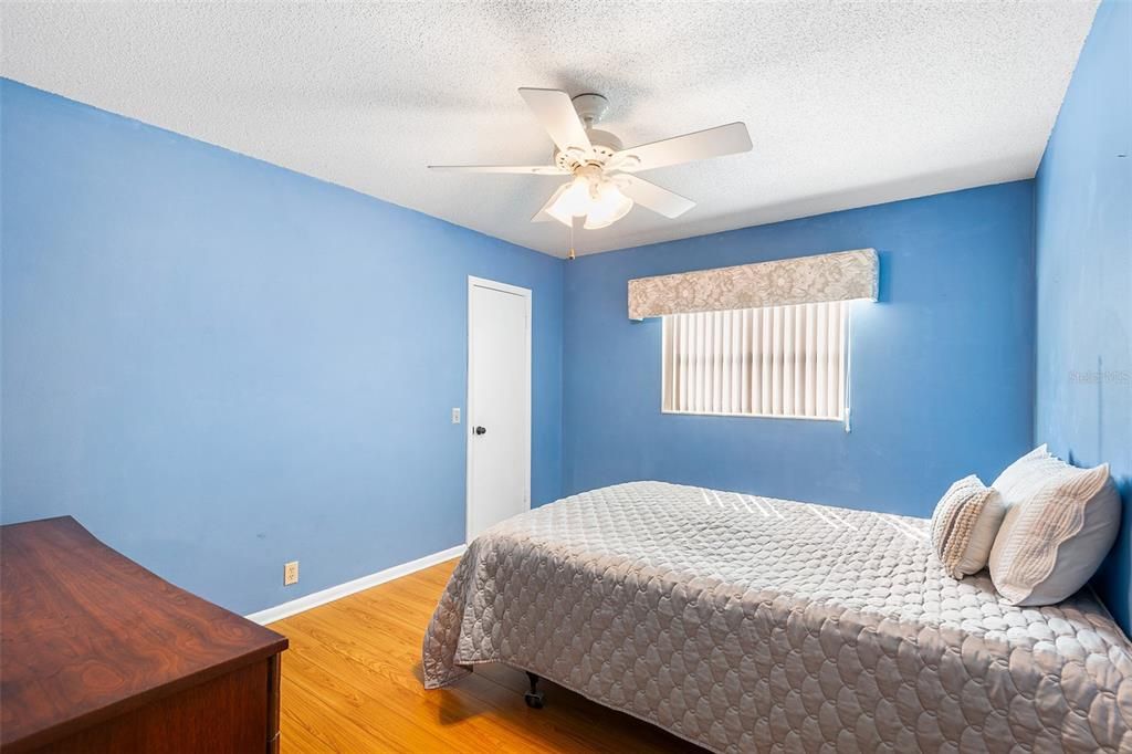 Active With Contract: $275,000 (3 beds, 2 baths, 1788 Square Feet)