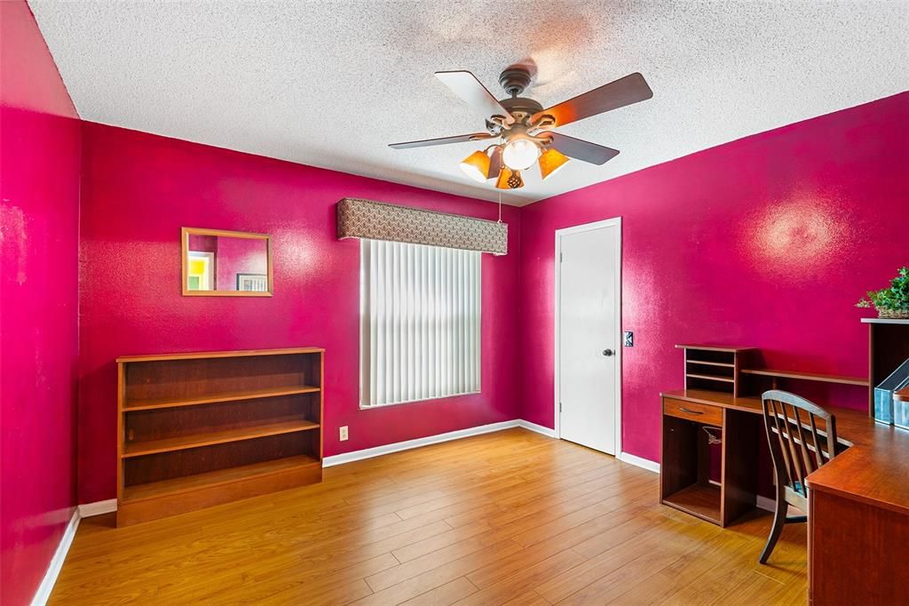 Active With Contract: $275,000 (3 beds, 2 baths, 1788 Square Feet)