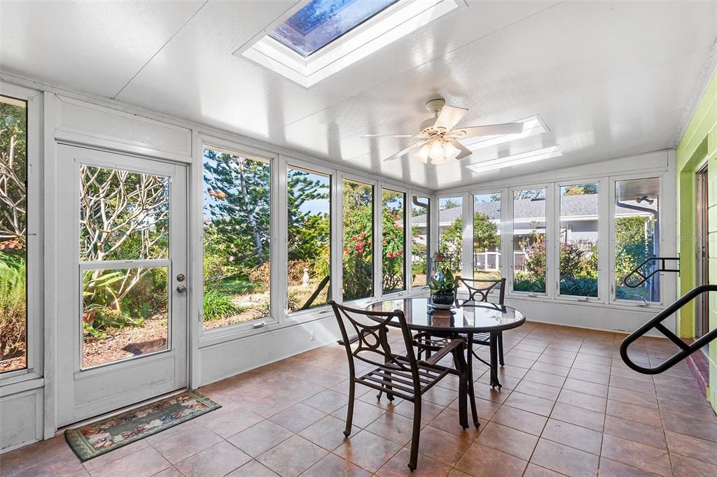 Active With Contract: $275,000 (3 beds, 2 baths, 1788 Square Feet)