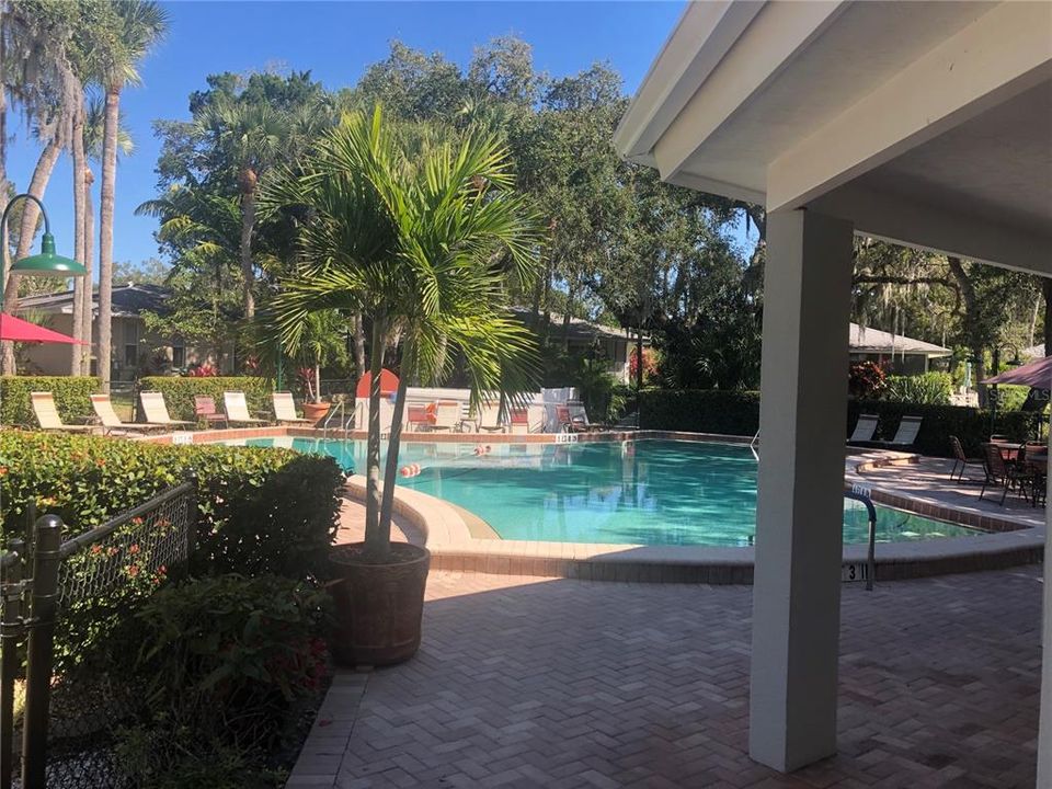 For Sale: $550,000 (2 beds, 2 baths, 1152 Square Feet)