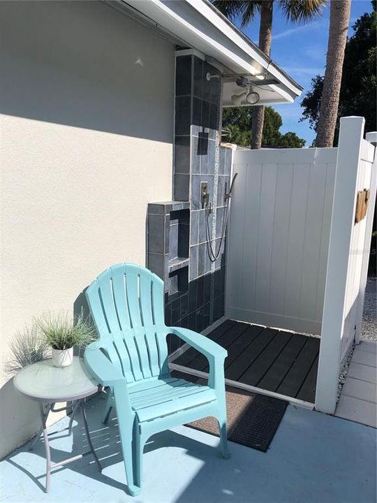 For Sale: $550,000 (2 beds, 2 baths, 1152 Square Feet)