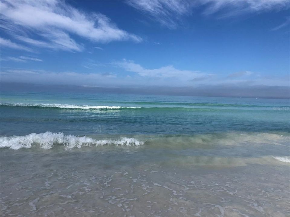 For Sale: $550,000 (2 beds, 2 baths, 1152 Square Feet)