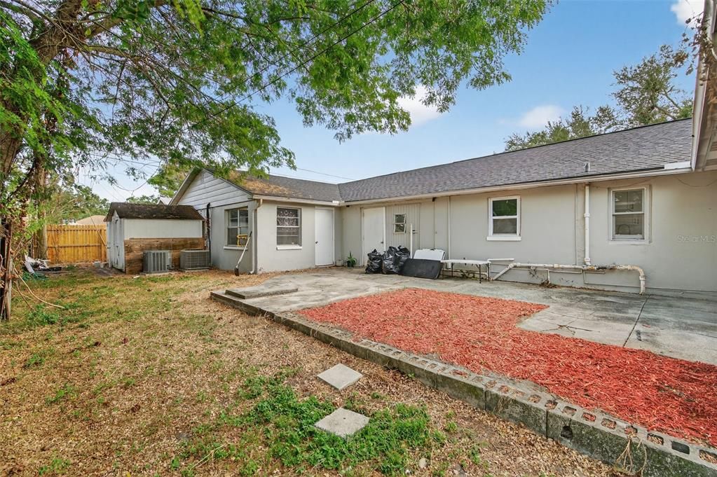 В аренду: $1,250 (1 спален, 1 ванн, 650 Квадратных фут)