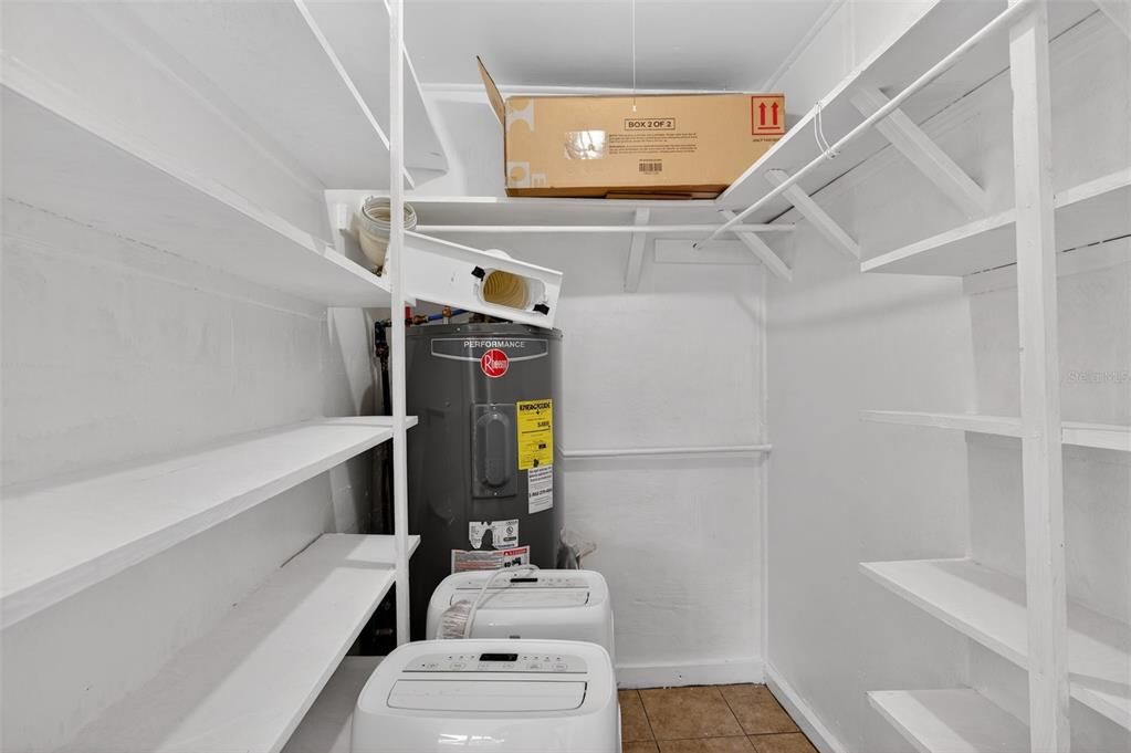 В аренду: $1,250 (1 спален, 1 ванн, 650 Квадратных фут)