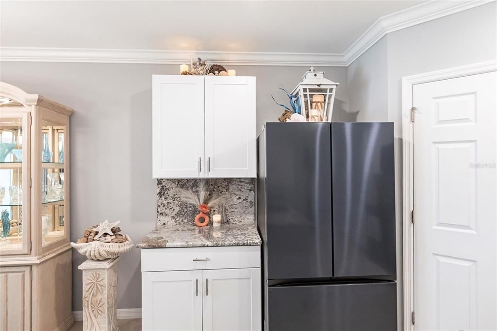 Activo con contrato: $440,000 (4 camas, 2 baños, 1828 Pies cuadrados)