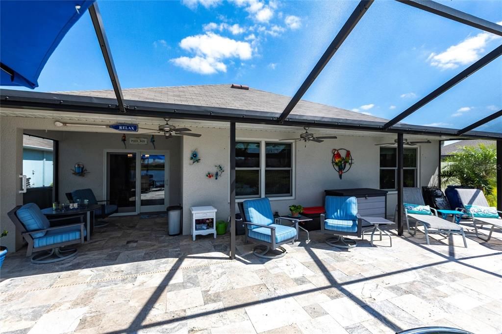 Activo con contrato: $440,000 (4 camas, 2 baños, 1828 Pies cuadrados)