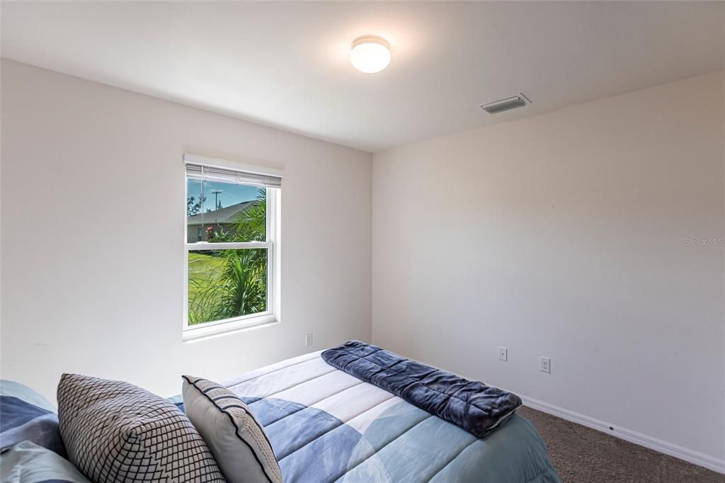 Activo con contrato: $440,000 (4 camas, 2 baños, 1828 Pies cuadrados)