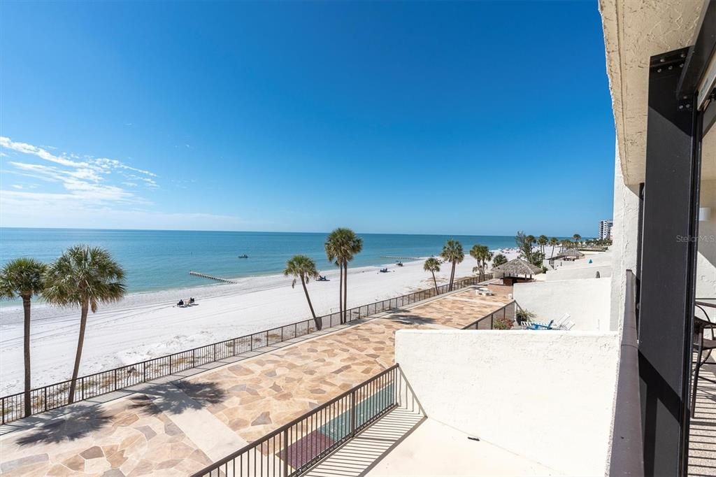 В аренду: $5,000 (2 спален, 2 ванн, 1225 Квадратных фут)