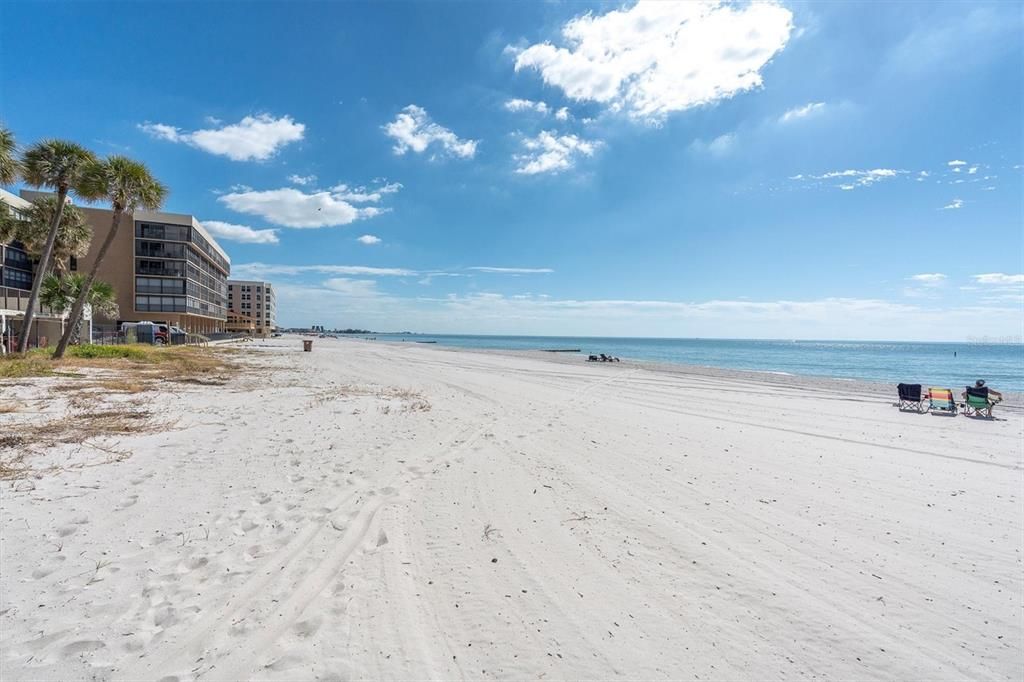 В аренду: $5,000 (2 спален, 2 ванн, 1225 Квадратных фут)