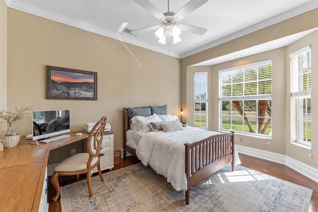 For Sale: $2,300,000 (5 beds, 4 baths, 4915 Square Feet)