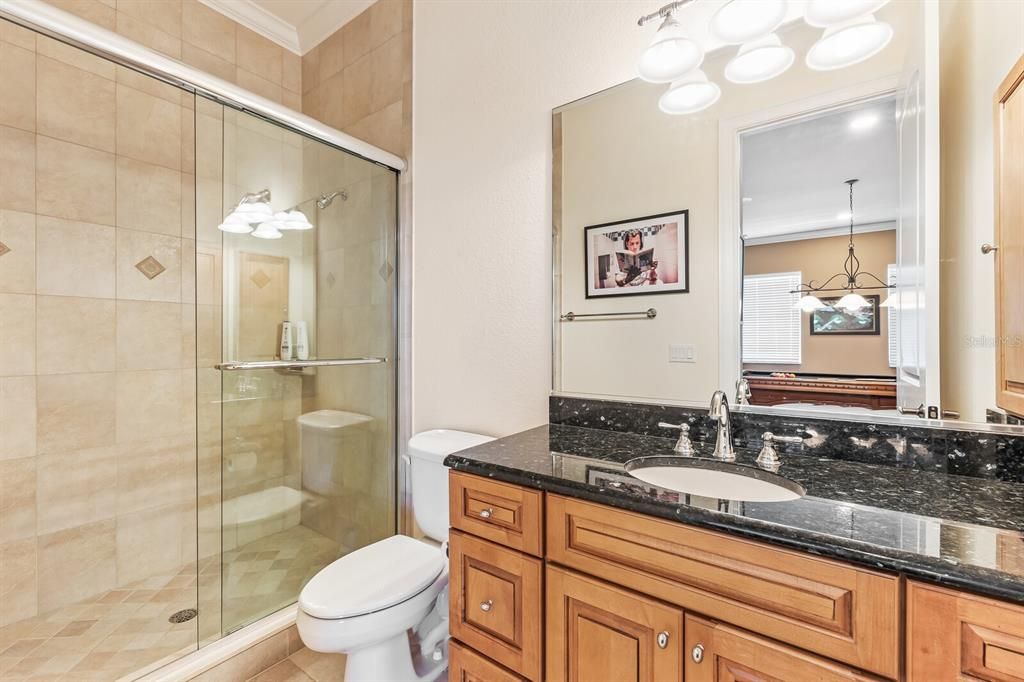 For Sale: $2,300,000 (5 beds, 4 baths, 4915 Square Feet)