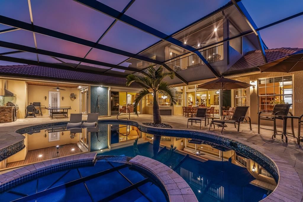 For Sale: $2,300,000 (5 beds, 4 baths, 4915 Square Feet)