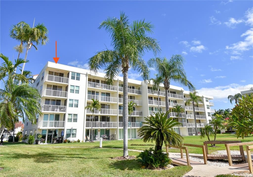 На продажу: $699,000 (2 спален, 2 ванн, 1150 Квадратных фут)