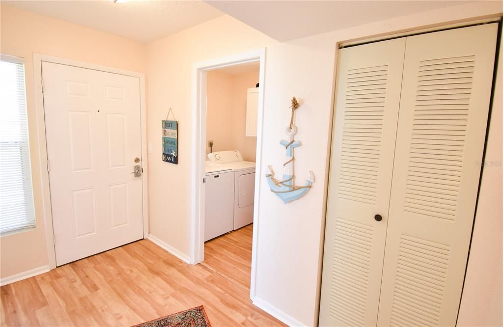 На продажу: $699,000 (2 спален, 2 ванн, 1150 Квадратных фут)