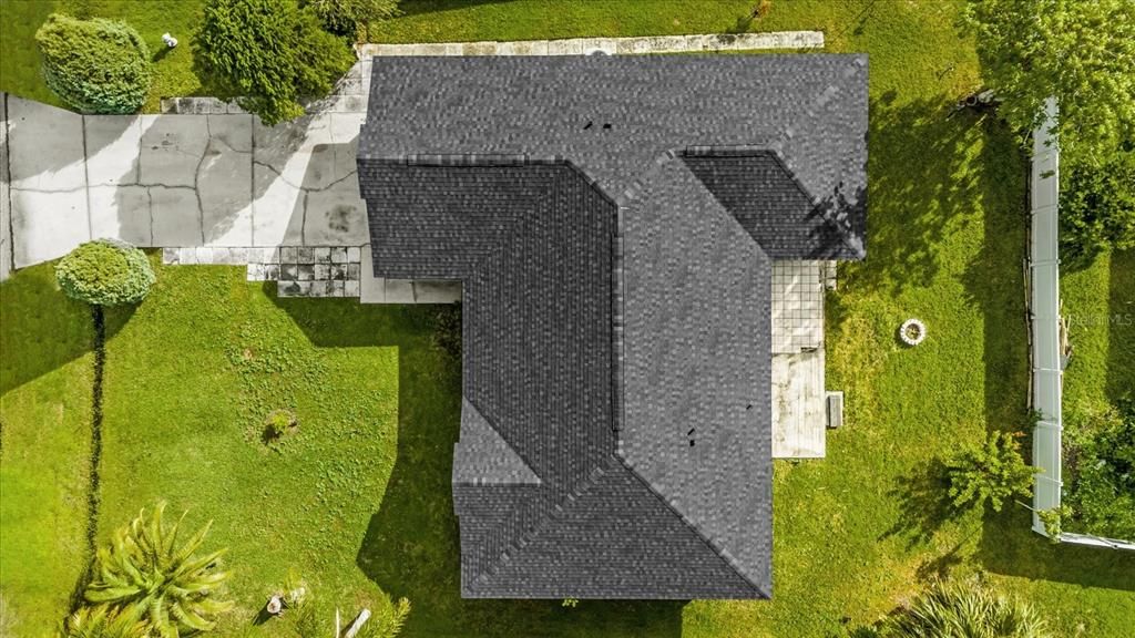 Active With Contract: $269,997 (5 beds, 2 baths, 1582 Square Feet)