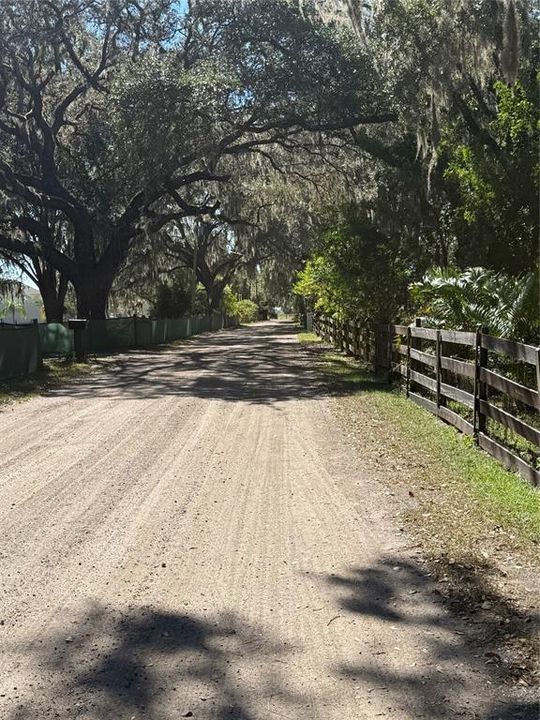 На продажу: $589,000 (3 спален, 2 ванн, 1675 Квадратных фут)