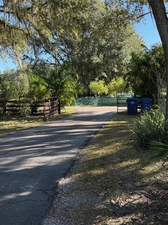 На продажу: $589,000 (3 спален, 2 ванн, 1675 Квадратных фут)