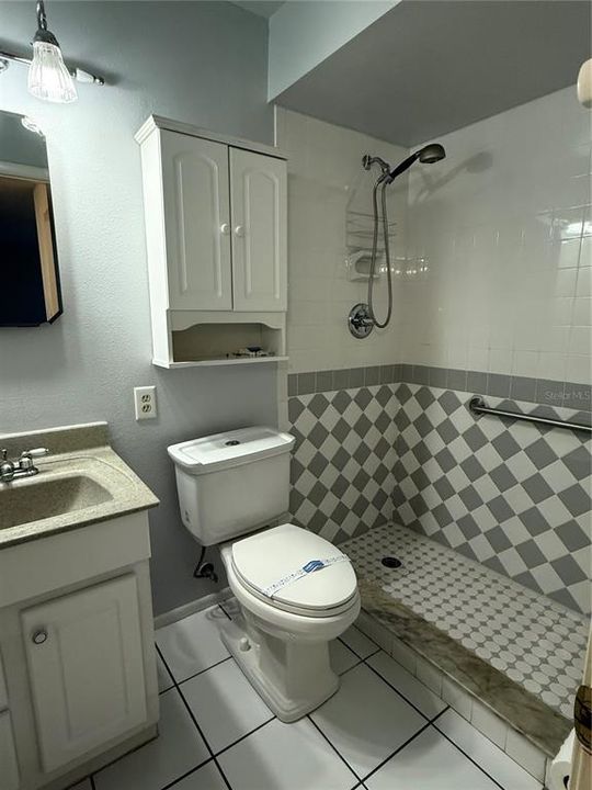 На продажу: $589,000 (3 спален, 2 ванн, 1675 Квадратных фут)