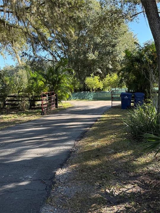 На продажу: $589,000 (3 спален, 2 ванн, 1675 Квадратных фут)