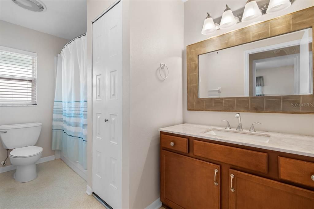 En Venta: $245,000 (2 camas, 2 baños, 1756 Pies cuadrados)