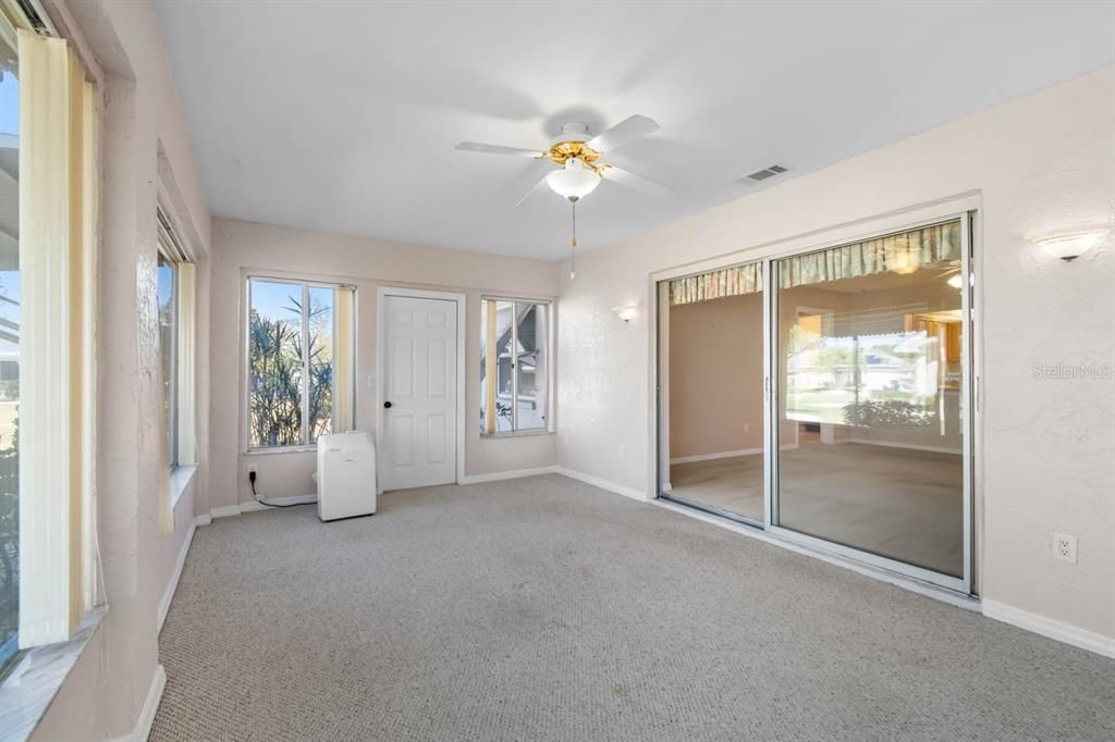 En Venta: $245,000 (2 camas, 2 baños, 1756 Pies cuadrados)