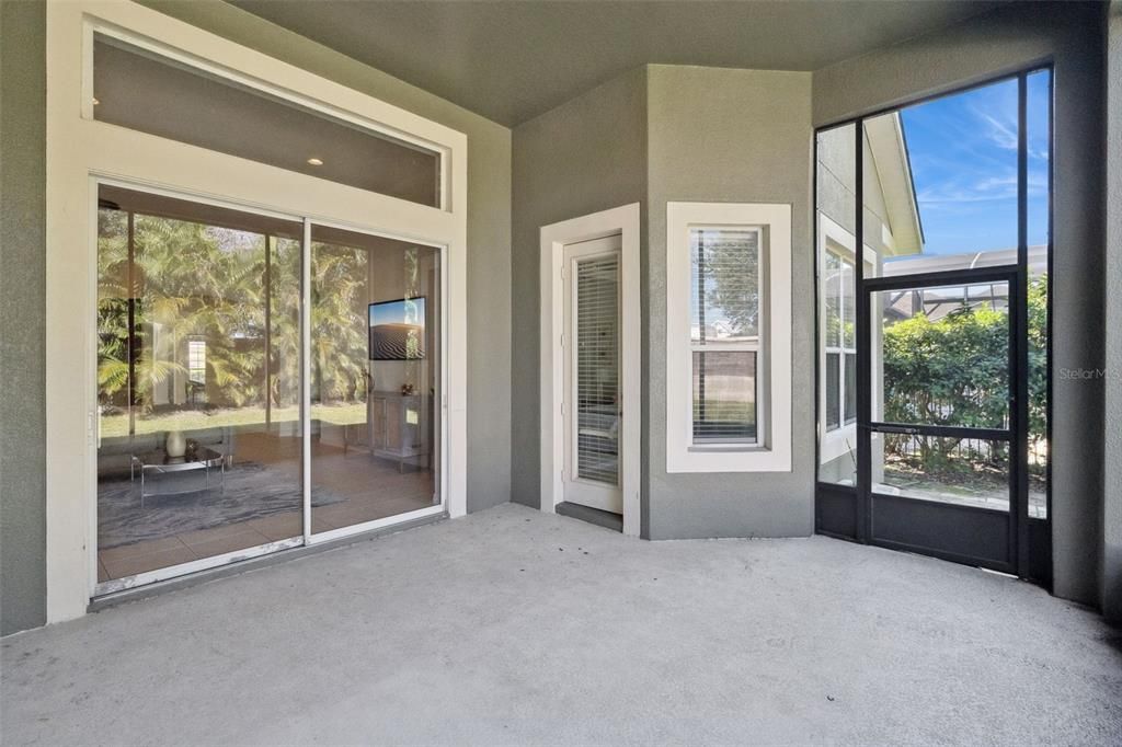 For Sale: $675,000 (4 beds, 3 baths, 2830 Square Feet)