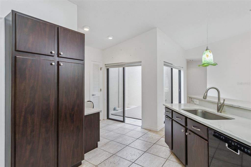 For Sale: $349,900 (3 beds, 2 baths, 2263 Square Feet)
