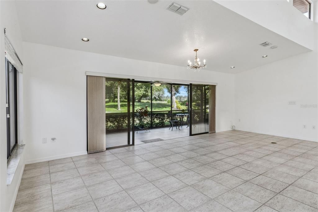 For Sale: $349,900 (3 beds, 2 baths, 2263 Square Feet)