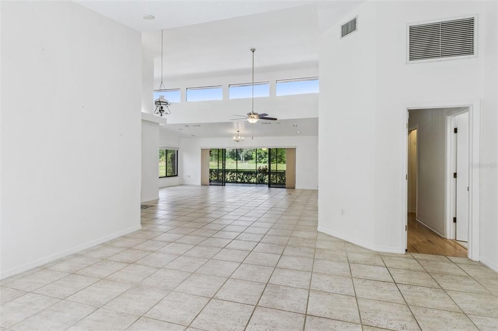 For Sale: $349,900 (3 beds, 2 baths, 2263 Square Feet)