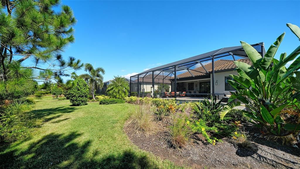 Active With Contract: $698,750 (3 beds, 2 baths, 2006 Square Feet)