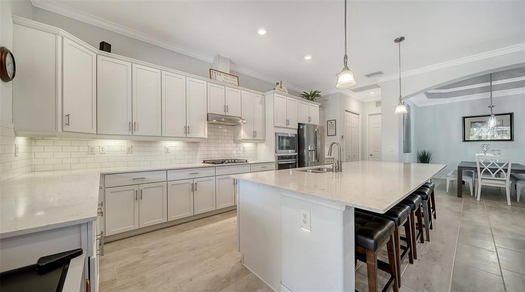 Active With Contract: $698,750 (3 beds, 2 baths, 2006 Square Feet)