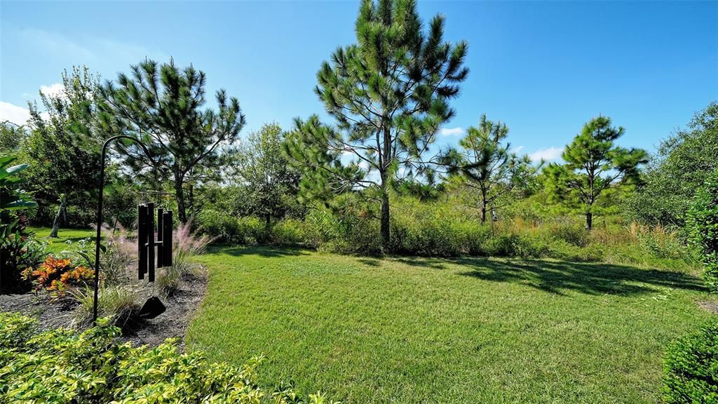 Active With Contract: $698,750 (3 beds, 2 baths, 2006 Square Feet)