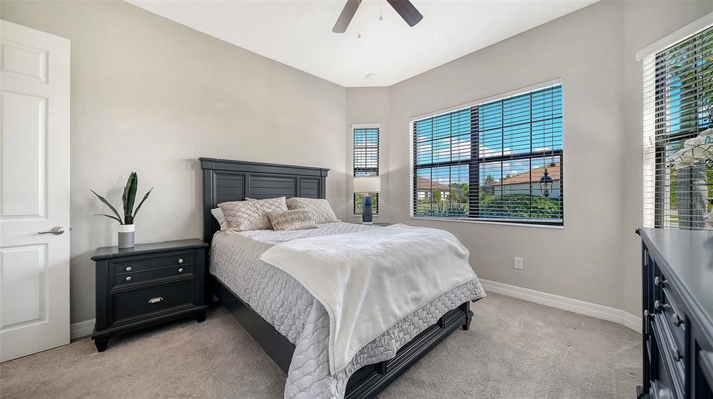 Active With Contract: $698,750 (3 beds, 2 baths, 2006 Square Feet)