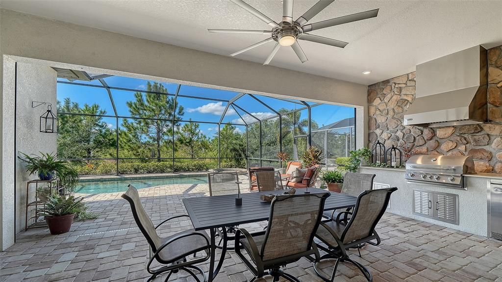 Active With Contract: $698,750 (3 beds, 2 baths, 2006 Square Feet)