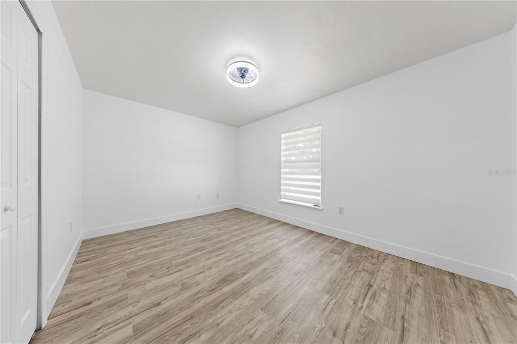 Activo con contrato: $349,000 (4 camas, 3 baños, 2088 Pies cuadrados)