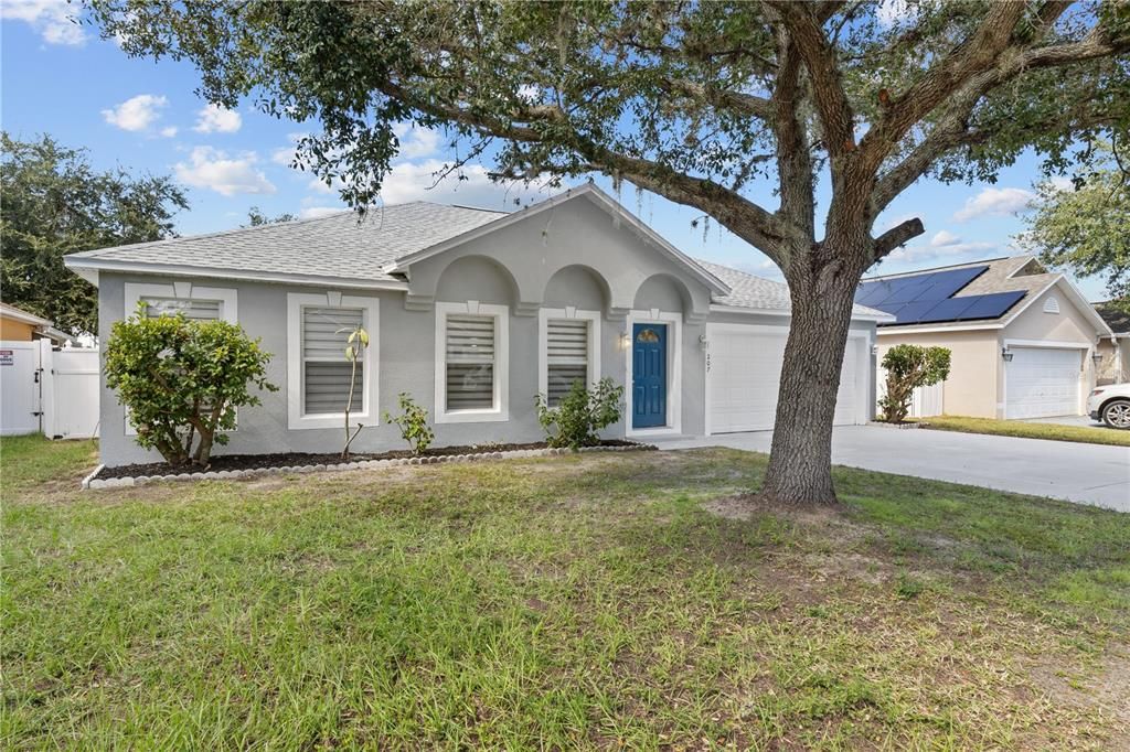 Activo con contrato: $349,000 (4 camas, 3 baños, 2088 Pies cuadrados)