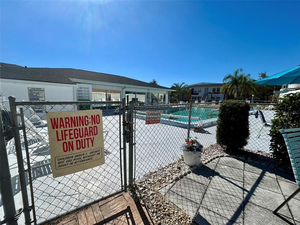 待售: $89,900 (2 贝兹, 2 浴室, 919 平方英尺)